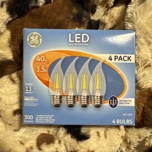GE 4 Pack LED 40W/3.5W Medium Base Bent Tip Decorative Clear Finish Daylight
